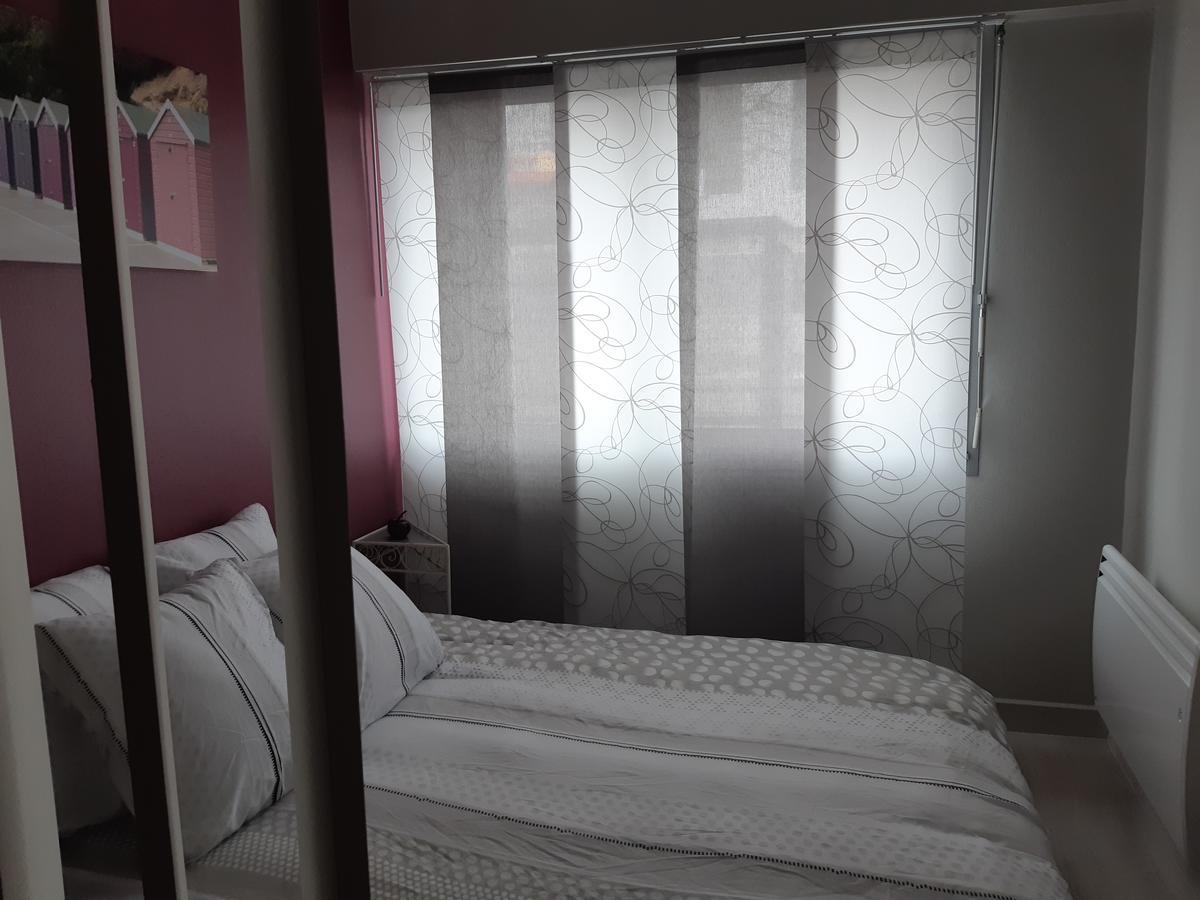 Apartamento Lv Chasles Chartres Exterior foto